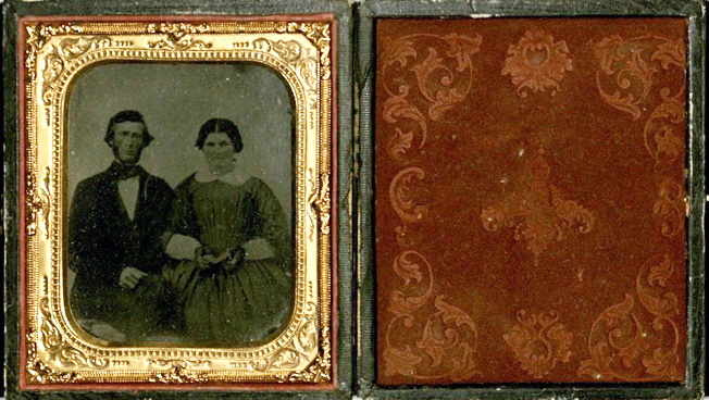 Glass plate ambrotype, mid-19th century couple