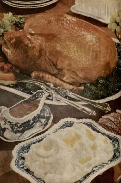Photograph, traditional Thanksgiving dinner