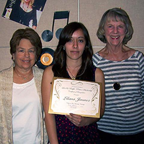 (L to R) Carol Turner, scholarship winner Liliana Jimenez and Betsy Stelck.