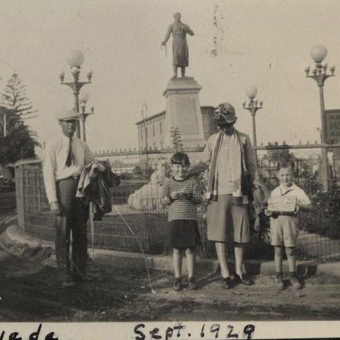 Photograph of the Perry and Addie Mulholland family in Ensenada, Sept 1929