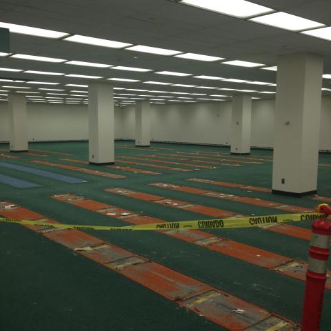 View of the area without any shelves.