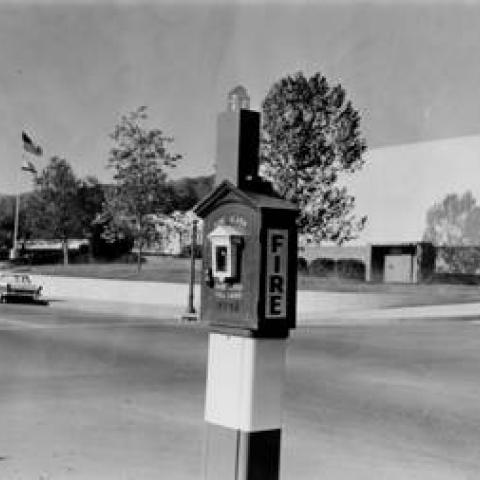 Burbank Fire Department alarm box in front of Thomas Jefferson Elementary School on 6th Street, 1976, BUR40