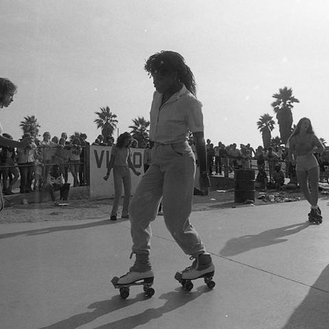 Venice, Skaters, 1984, Calvin Hicks Photograph Collection, Box 1 Folder 16