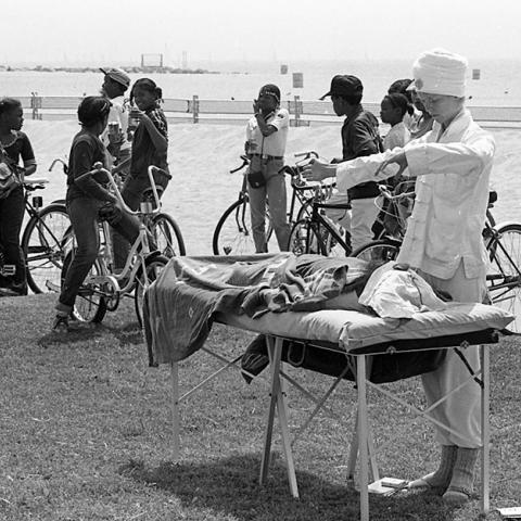Venice, Acupuncturist, 1981, Calvin Hicks Photograph Collection, Box 1 Folder 16