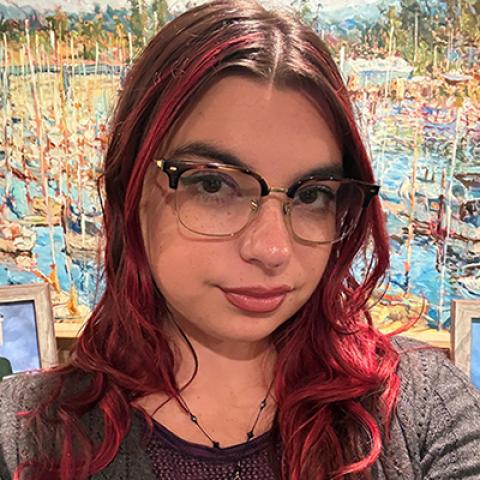 Headshot of Alex Winnik