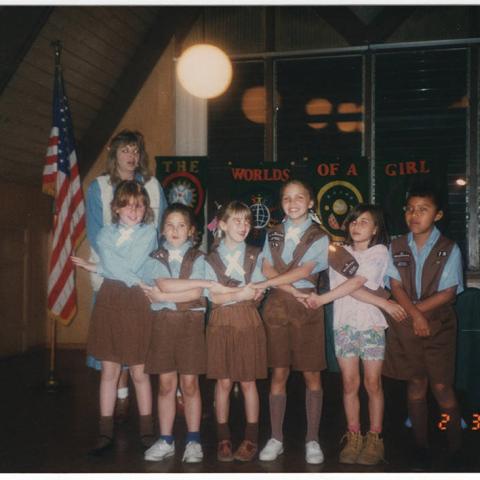 From February 3, 1995, Sarah, Charlotte, Megan, Jessie, Jessica, and Brenda are shown in a friendship circle. 