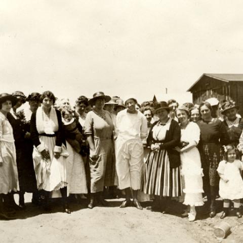 Group picture of the Women's Club of Owensmouth Annual Meeting on June 16, 1921 