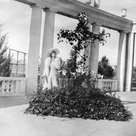 Mrs. W. E Bechtelheimer who was the originator of the idea, of the Women's Club of Owensmouth holding Sunrise Services on Easter morning at the Greek Theater of Owensmouth, ca 1922
