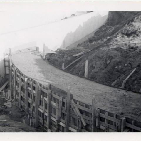 Construction of a section of the Los Angeles River cement channel, ca. September 1952. Homer A. Halverson Collection
