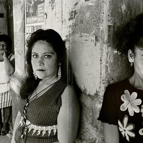 Sexoservidoras (prostitutes), wait for clients, La Merced