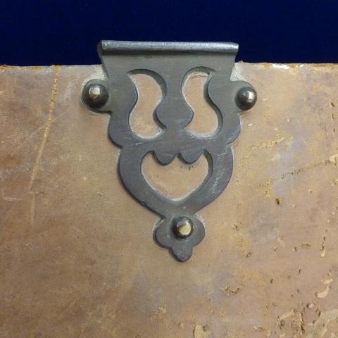 Back Buckle 