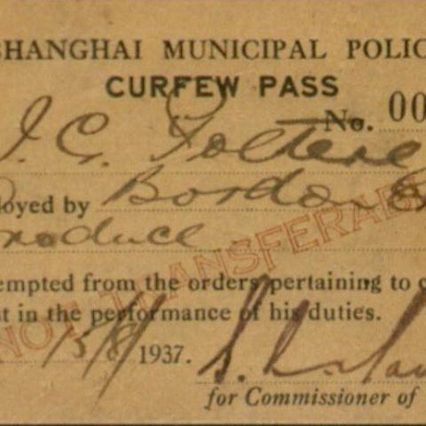 Back of Shanghai Municipal Police Curfew Pass for Isaac Poltere, 1937