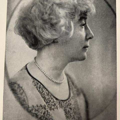 Profile picture of study participant Mrs. May Howard Jackson, sculptress; A Study of Some Negro-White Families in the United States, Caroline Bond Day, E185.62 D3