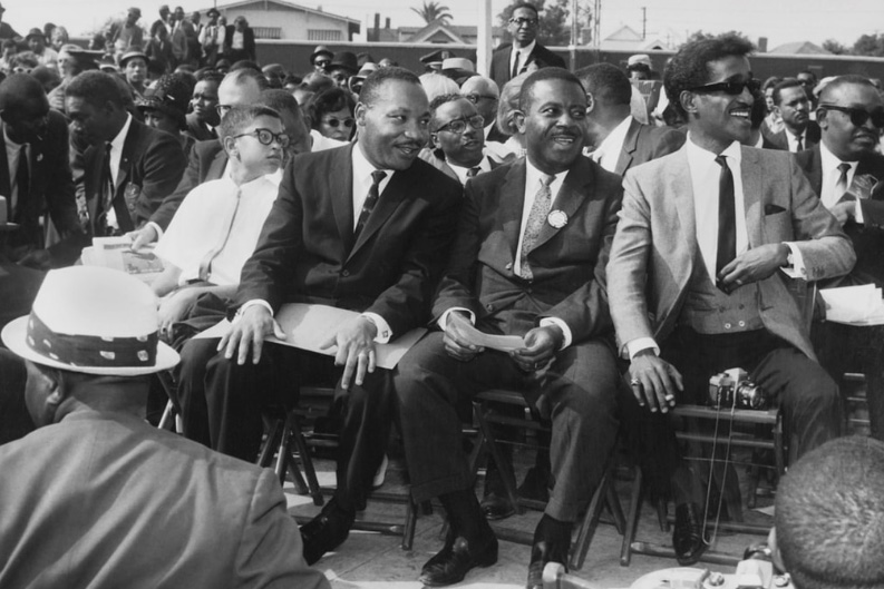 Martin Luther King, Jr., Ralph Abernathy and Sammy Davis Jr.