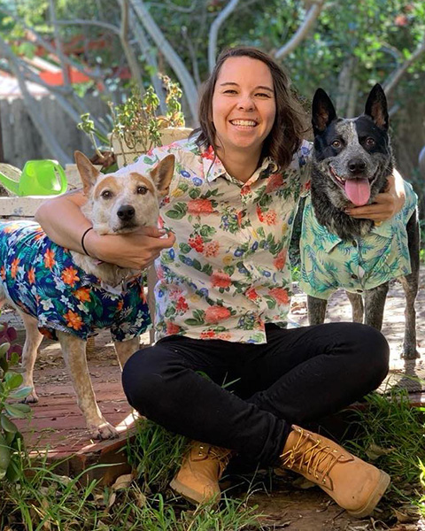 Kalani Heinz and two dogs