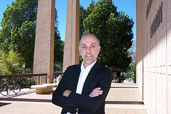 Luiz Mendes outside the Oviatt Library