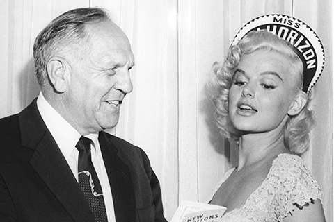 Governor Goodwin Knight and "Miss New Horizons" of the 1959 Union Products and Services Show