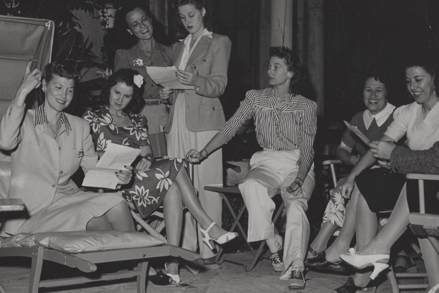 Hollywood Studio Club girls rehearsing on club patio