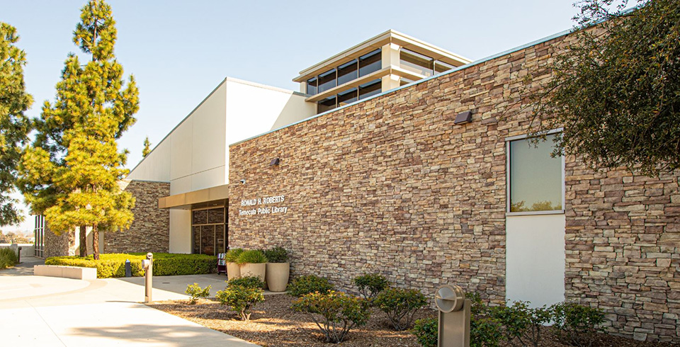 Ronald H. Roberts Temecula Public Library exterior