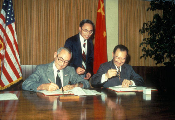 President James Cleary and Chinese Delegation Sign Educational Exchange Agreement, 1981. Photograph by Rick Childs